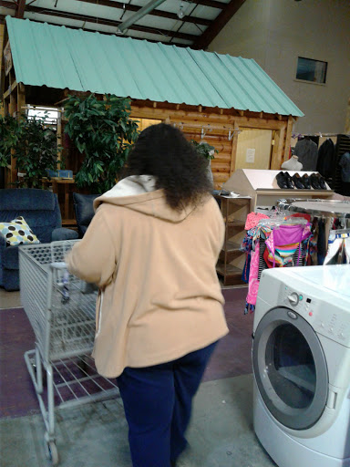 Thrift Store «Abba House Thrift Store», reviews and photos, 243 E Stowers Rd, Dawsonville, GA 30534, USA