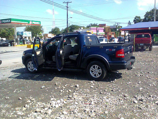 Hyundai Dealer «Hyundai Of Newport», reviews and photos, 1133 W Main Rd, Middletown, RI 02842, USA