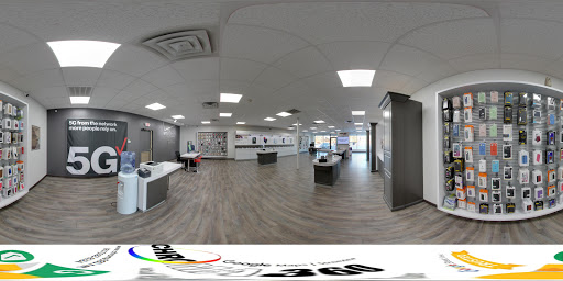 Cell Phone Store «Verizon Wireless Halifax MA», reviews and photos, 300 Plymouth St, Halifax, MA 02338, USA