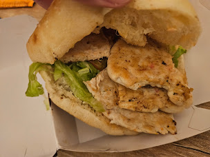 Photo n°25 de CHICKEN B. à Deuil-la-Barre ()