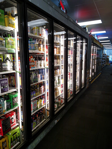 Liquor Store «World Wines & Liquor», reviews and photos, 8760 Mentor Ave, Mentor, OH 44060, USA