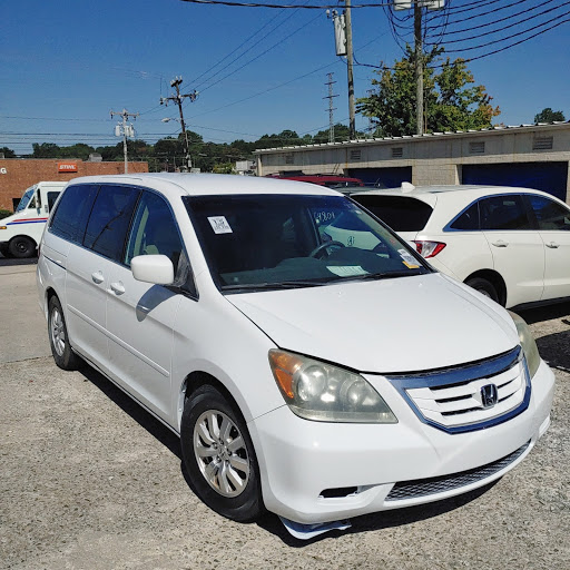 Auto Body Shop «Maaco Collision Repair & Auto Painting», reviews and photos, 2200 N Church St, Greensboro, NC 27405, USA