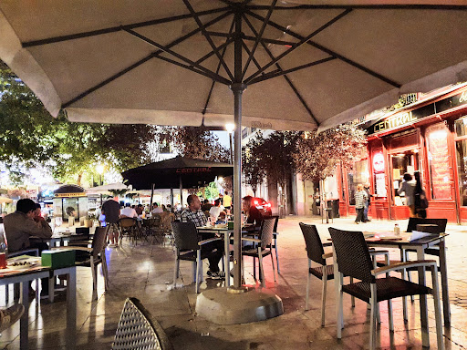 Castizo Plaza del Ángel en Madrid