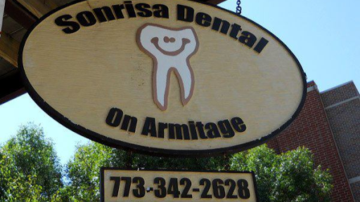 Sonrisa Dental on Armitage