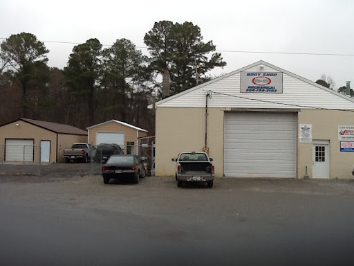 Auto Repair Shop «S&S Body Shop and Mechanical», reviews and photos, 15128 George Washington Memorial Hwy, Saluda, VA 23149, USA