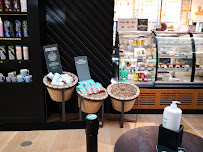Atmosphère du Restaurant servant le petit-déjeuner Starbucks à Metz - n°4