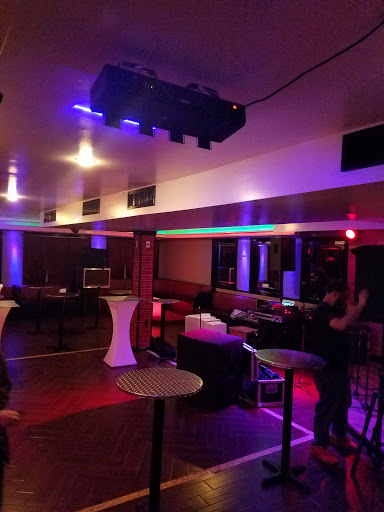 Lounge «105 Lounge», reviews and photos, 105 Sunrise Hwy, Lindenhurst, NY 11757, USA