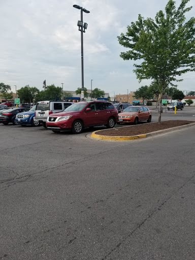 Shopping Mall «Washington Square Mall.», reviews and photos, 4849 W North Ave, Chicago, IL 60639, USA