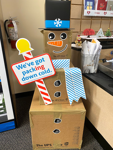 Shipping and Mailing Service «The UPS Store», reviews and photos, 16850 Collins Ave #112, Sunny Isles Beach, FL 33160, USA