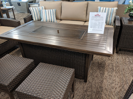 Store «Seasonal Specialty Stores», reviews and photos, 113 Washington St, Foxborough, MA 02035, USA