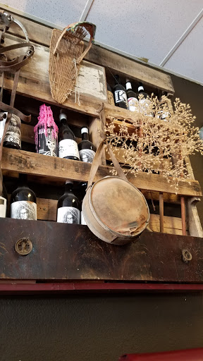 Wine Bar «Primrose & Tumbleweeds», reviews and photos, 248 E Main St, Hillsboro, OR 97123, USA