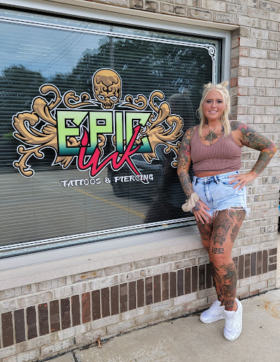 Epic Ink Tattoo and Piercing, 435 S Buchanan St, Edwardsville, IL 62025, USA, 