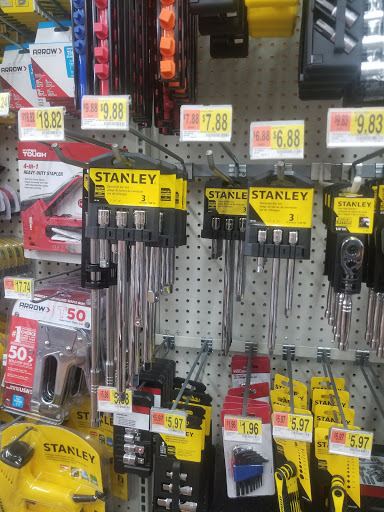 Department Store «Walmart Supercenter», reviews and photos, 2345 Happy Valley Rd, Glasgow, KY 42141, USA