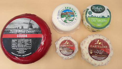 Grocery Store «Acoreana Grocery Store», reviews and photos, 237 Second St, Elizabeth, NJ 07206, USA