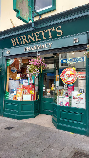 Burnetts Pharmacy in Dún Laoghaire, Co. Dublin (Baile Átha Cliath)