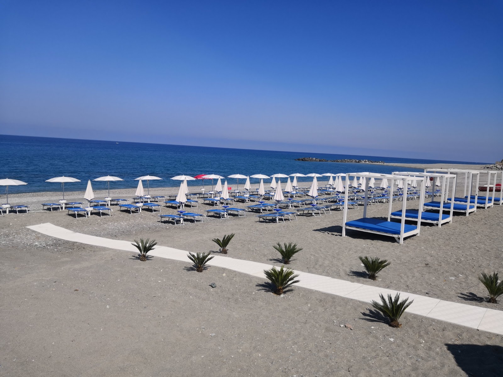 Foto di Campora San Giovanni area del resort sulla spiaggia