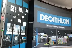 Decathlon image