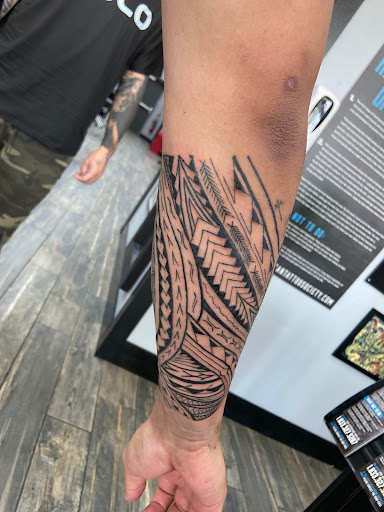 Explore traveler tattoo ideas, creative tattoo ideas in El Paso, available at American Tattoo Society of Ft Bliss