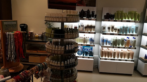 Beauty Salon «W. Daly Salon Spa», reviews and photos, 374 Newnan Crossing Bypass, Newnan, GA 30265, USA