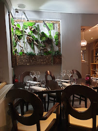 Atmosphère du Restaurant gastronomique Restaurant Sens'O à Ville-en-Sallaz - n°4