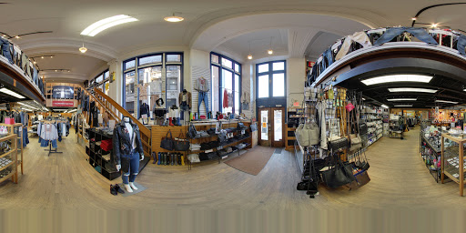 Clothing Store «Bivouac», reviews and photos, 336 S State St, Ann Arbor, MI 48104, USA