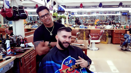 Barber Shop «Yuri Barber Shop», reviews and photos, 1800 Palm Ave, Hialeah, FL 33010, USA