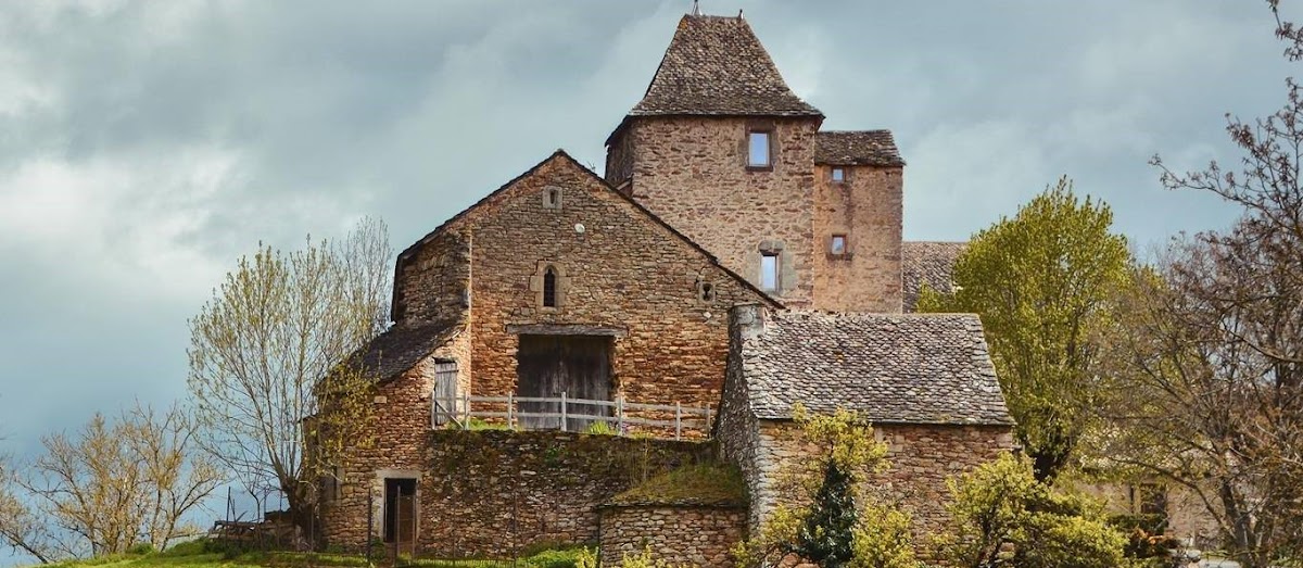 Château du Cayla à Moyrazès (Aveyron 12)