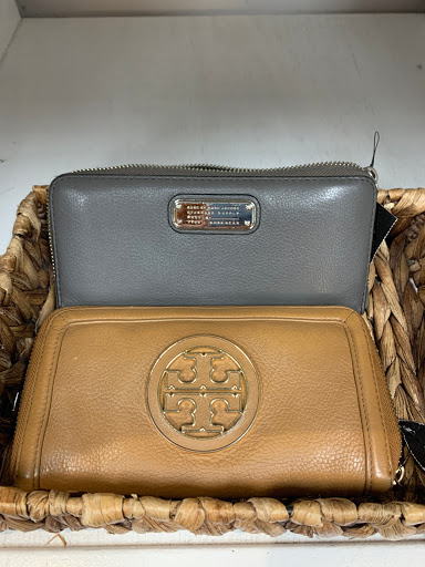 Clothing Store «Uptown Cheapskate», reviews and photos, 1830 York Rd, Timonium, MD 21093, USA