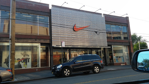 nike factory store nostrand ave