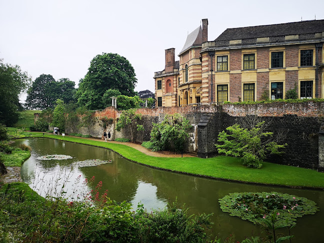 Eltham Palace Gardens - Museum