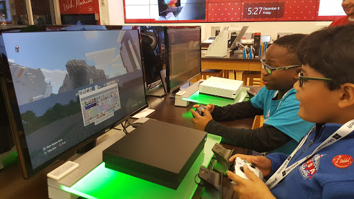 Computer Store «Microsoft Store - St. Johns Town Center», reviews and photos, 4791 River City Dr #113, Jacksonville, FL 32246, USA