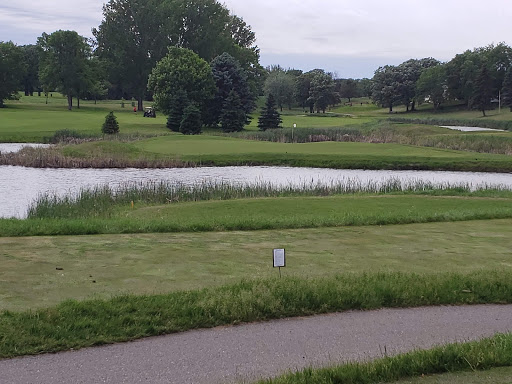 Golf Club «Moorhead Country Club», reviews and photos, 2101 N River Dr, Moorhead, MN 56560, USA