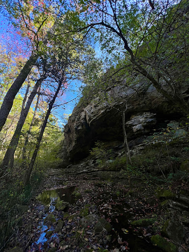 Moccasin Springs Trailhead