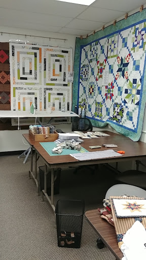 Quilt Shop «Stitches Quilt Shop», reviews and photos, 16 Village Square, Cincinnati, OH 45246, USA