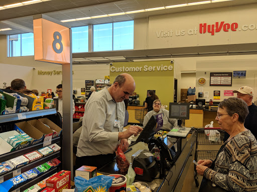 Supermarket «Hy-Vee», reviews and photos, 2951 SW Wanamaker Rd, Topeka, KS 66614, USA