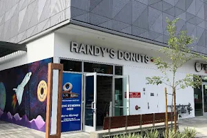 Randy's Donuts image