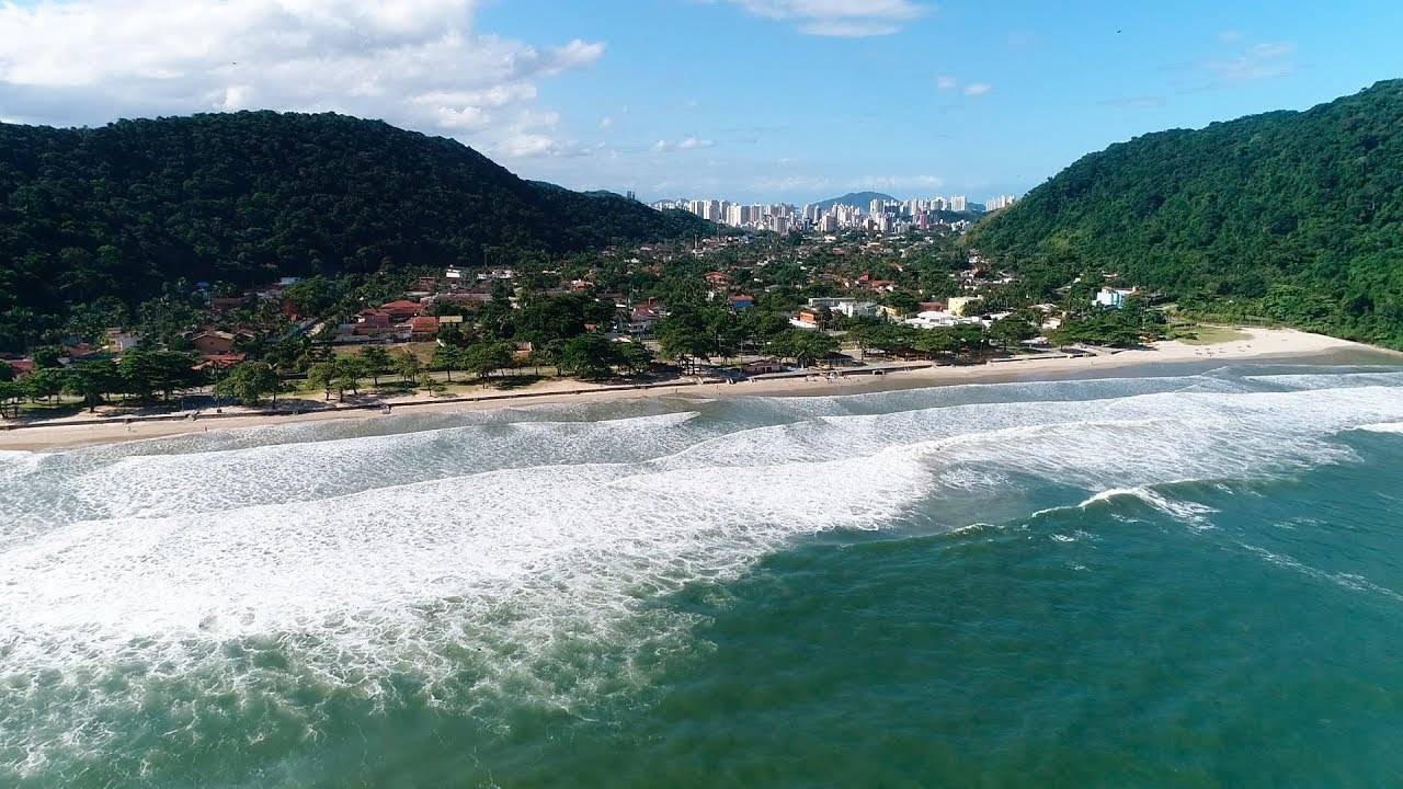 Photo de Plage de Guaiuba avec un niveau de propreté de très propre