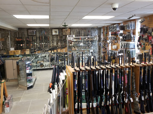 Outdoor Sports Store «Powderhorn Outdoor Sports Center», reviews and photos, 5755 Williston Rd, Williston, VT 05495, USA