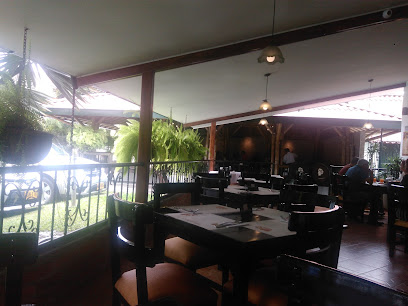 Restaurante El Mesón Español - Cl. 14 # 25 - 57, Pereira, Risaralda, Colombia