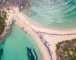 Photo de Twin Coves beach - endroit populaire parmi les connaisseurs de la détente