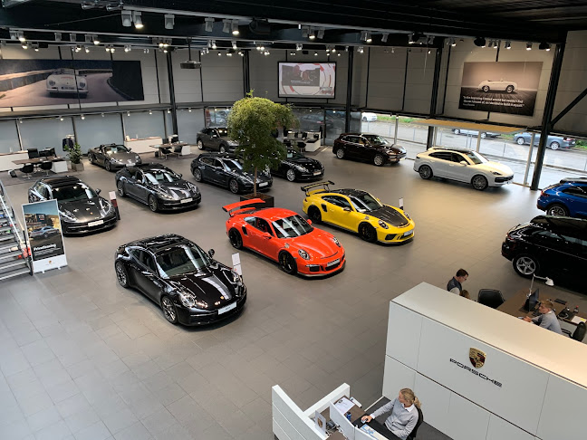 Anmeldelser af Porsche Center i Bispebjerg - Bilforhandler