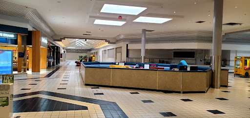 Shopping Mall «New Towne Mall», reviews and photos, 400 Mill Ave SE C8, New Philadelphia, OH 44663, USA