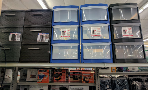 Dollar Store «FAMILY DOLLAR», reviews and photos, 700 Shipyard Blvd, Wilmington, NC 28412, USA