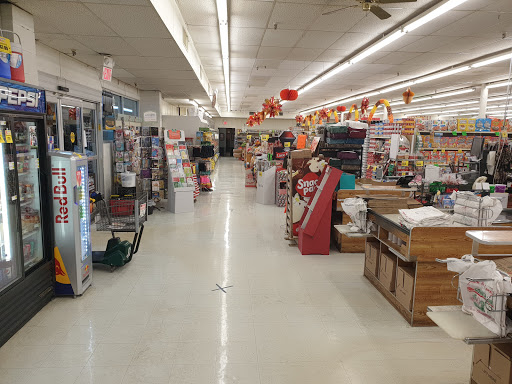 Town & Country Supermarket, 719 Ozark St, Cabool, MO 65689, USA, 
