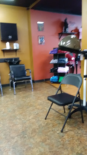 Hair Salon «Natural Tresses Salon & Spa», reviews and photos, 6862 Forest City Rd, Orlando, FL 32810, USA