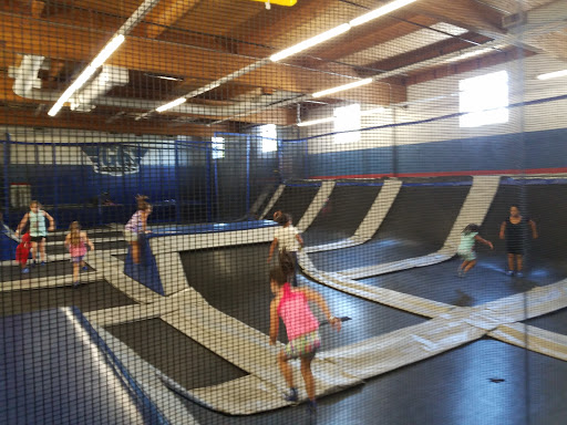 Recreation Center «G6 Airpark», reviews and photos, 10414 SE Washington St, Portland, OR 97216, USA