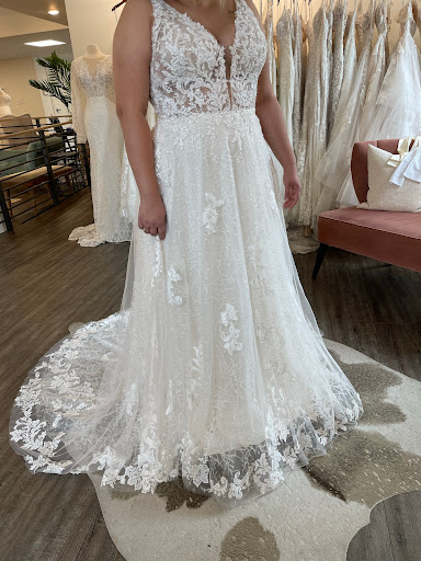 Dress Store «Vocelles | The Bridal Shoppe», reviews and photos, 1240 Thomasville Rd #101, Tallahassee, FL 32303, USA