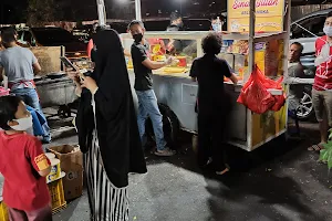 Martabak Manis Spesial Sinar Bulan image