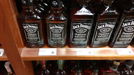 Liquor Store «Cottage Hill Package Store», reviews and photos, 6376 Cottage Hill Rd, Mobile, AL 36609, USA