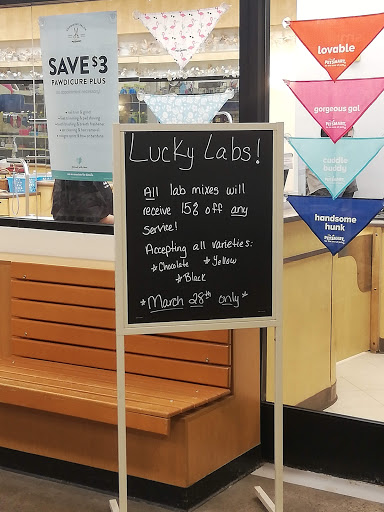 Pet Supply Store «PetSmart», reviews and photos, 3401 Erie Blvd E, Syracuse, NY 13214, USA